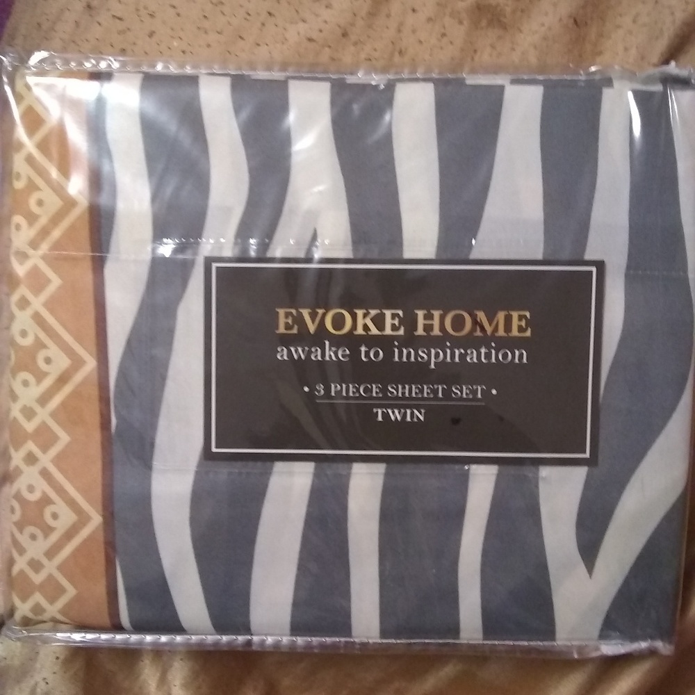 Twin sheet set